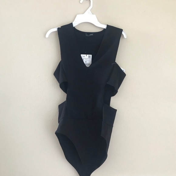 Black ZARA cutout bodysuit - Picture 1 of 2